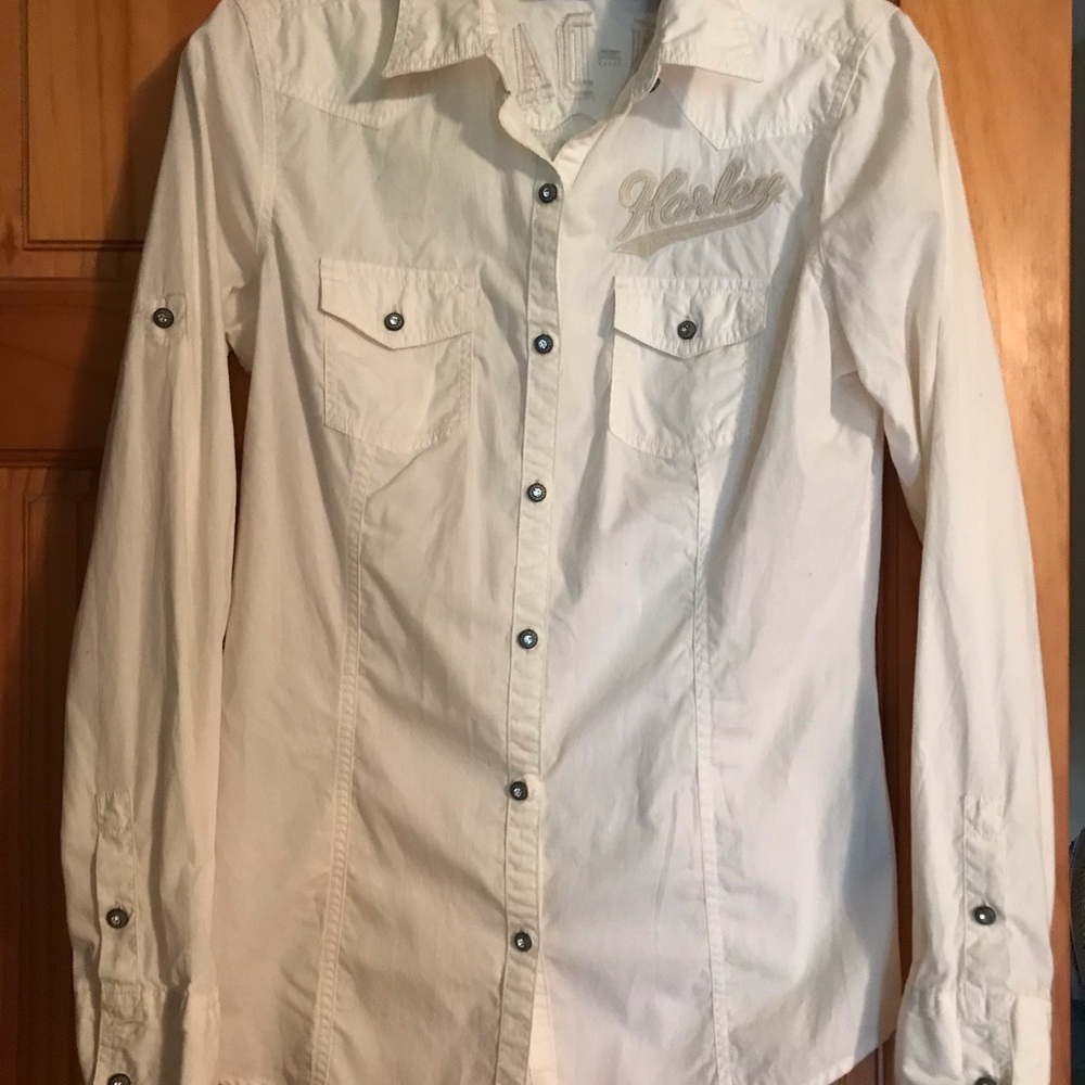 Ladies Harley Davidson shirt